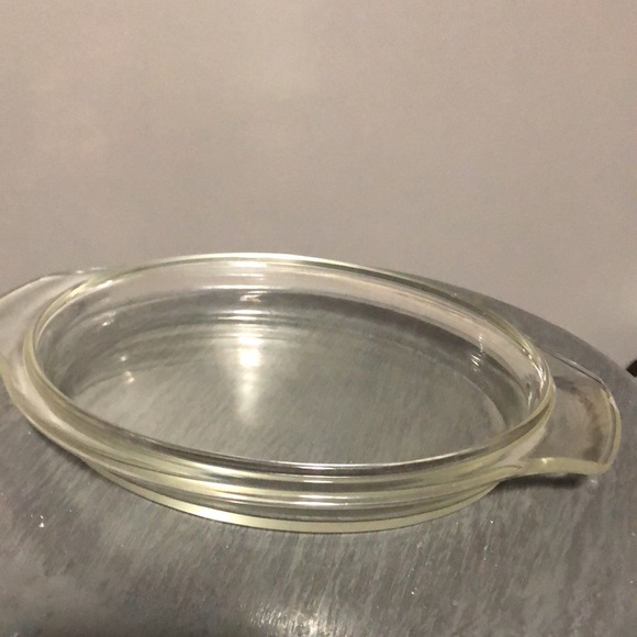 Anchor Hocking Fruit Harvest Fire King casserole bowl & lid - Picture 9 of 10